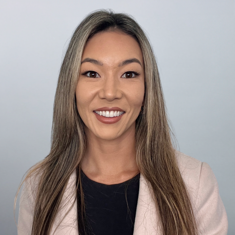 Natalie_Gale_Surfers